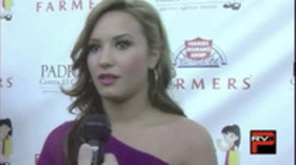 Demi Lovato at Padres Contra El Cancer Event (31)