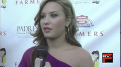 Demi Lovato at Padres Contra El Cancer Event (32) - Demilush at Padres Contra El Cancer Event Interview Part oo1