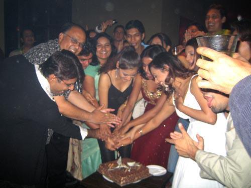 375760_295921440425832_282690118415631_1181340_263238769_n - Sapna Babul Ka - Bidaai - All My Pics Wid Parul Chauhan I