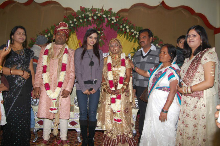 384394_255388087854457_100001498042113_643228_2105895419_n - Sapna Babul Ka - Bidaai - All My Pics Wid Parul Chauhan I