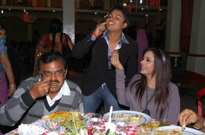 385457_255388611187738_100001498042113_643235_2135873778_n - Sapna Babul Ka - Bidaai - All My Pics Wid Parul Chauhan I