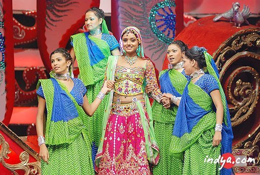 429213_362447220439920_282690118415631_1382780_1119109022_n - Sapna Babul Ka - Bidaai - All My Pics Wid Parul Chauhan I