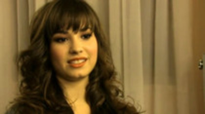 Demi Lovato - Dont Forget - Live Nation Presents Backstage (991)