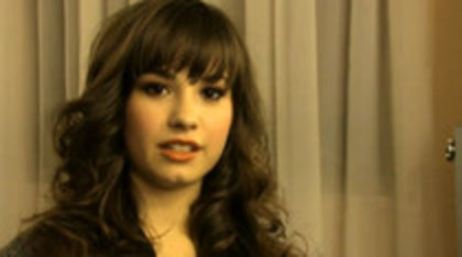 Demi Lovato - Dont Forget - Live Nation Presents Backstage (45)
