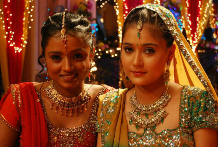 296855_300050210012955_282690118415631_1198318_903986105_n - Sapna Babul Ka - Bidaai - All My Pics Wid Parul Chauhan I