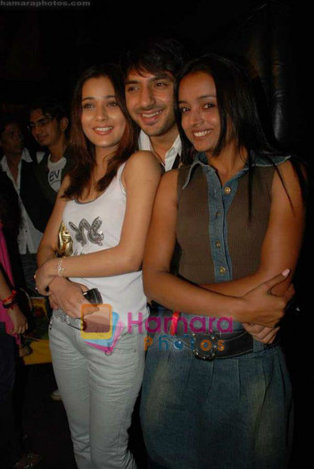 297632_300049153346394_282690118415631_1198280_546409540_n - Sapna Babul Ka - Bidaai - All My Pics Wid Parul Chauhan I