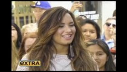 Demi Lovato Extra at The Grove (36)