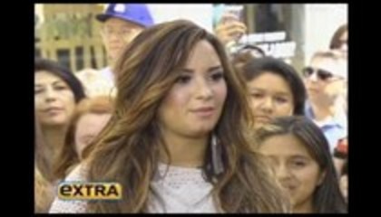 Demi Lovato Extra at The Grove (51) - Demilush - Extra at The Grove Part oo1