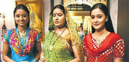 310930_300037290014247_282690118415631_1198236_74782382_n