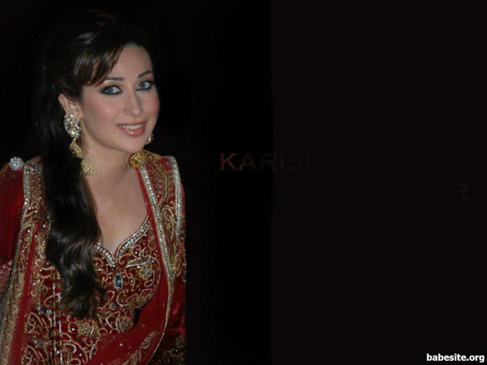 karishma-kapoor-029