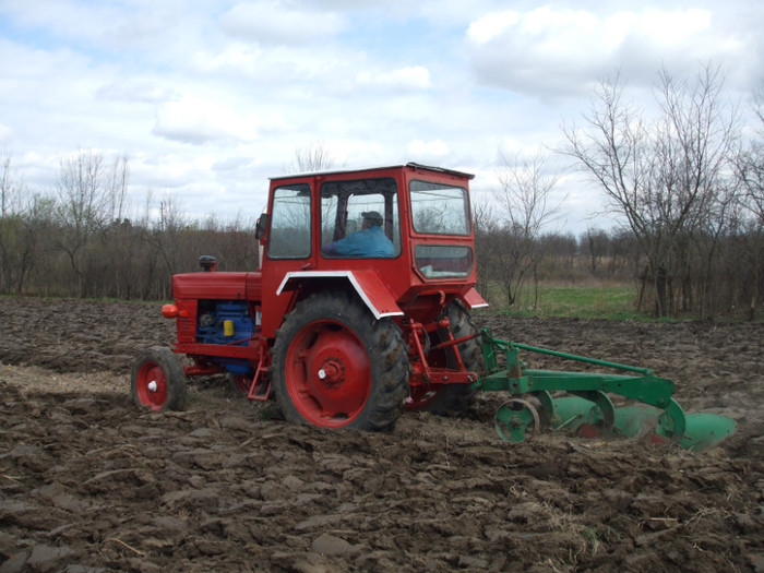 La arat - Lucrari agricole