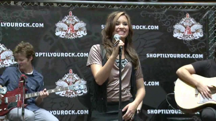 Demi Lovato  Live at Glendale Galleria  in LA for Cambio in HD 01179 - Demilush - Live at Glendale Galleria in LA for Cambio Part oo2