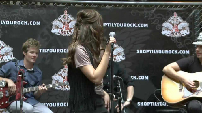 Demi Lovato  Live at Glendale Galleria  in LA for Cambio in HD 01238 - Demilush - Live at Glendale Galleria in LA for Cambio Part oo2