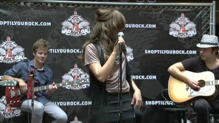 Demi Lovato  Live at Glendale Galleria  in LA for Cambio in HD 01253 - Demilush - Live at Glendale Galleria in LA for Cambio Part oo2