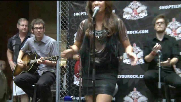 Demi Lovato  Live at Glendale Galleria  in LA for Cambio in HD 02088 - Demilush - Live at Glendale Galleria in LA for Cambio Part oo4