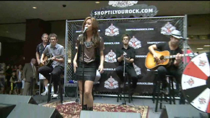 Demi Lovato  Live at Glendale Galleria  in LA for Cambio in HD 02125 - Demilush - Live at Glendale Galleria in LA for Cambio Part oo4