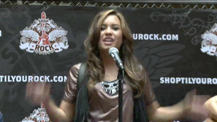 Demi Lovato  Live at Glendale Galleria  in LA for Cambio in HD 02599 - Demilush - Live at Glendale Galleria in LA for Cambio Part oo5