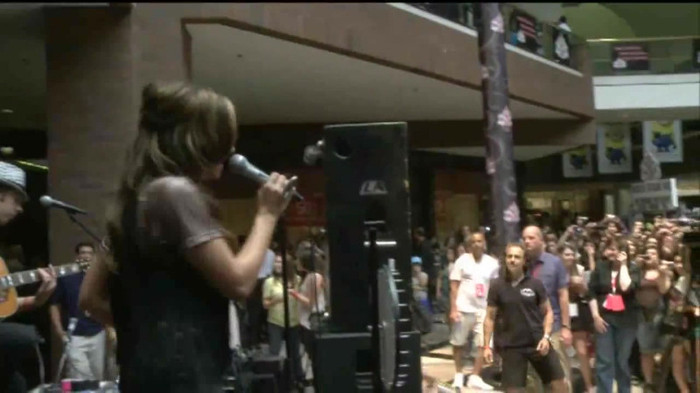 Demi Lovato  Live at Glendale Galleria  in LA for Cambio in HD 02963