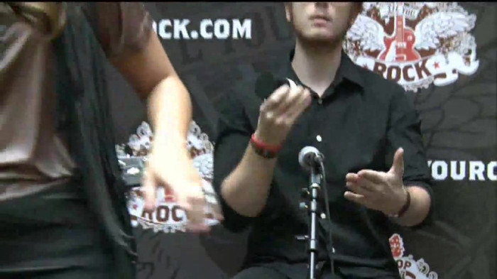 Demi Lovato  Live at Glendale Galleria  in LA for Cambio in HD 02995