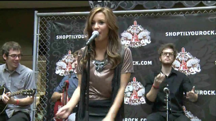 Demi Lovato  Live at Glendale Galleria  in LA for Cambio in HD 03181 - Demilush - Live at Glendale Galleria in LA for Cambio Part oo6