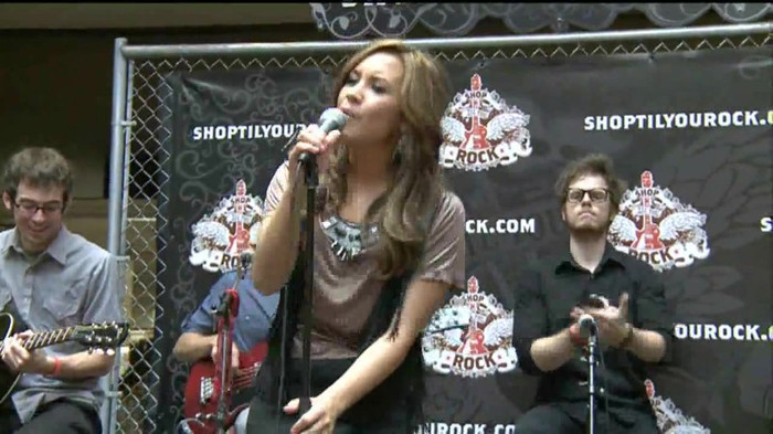 Demi Lovato  Live at Glendale Galleria  in LA for Cambio in HD 03197 - Demilush - Live at Glendale Galleria in LA for Cambio Part oo6