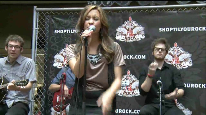 Demi Lovato  Live at Glendale Galleria  in LA for Cambio in HD 03233 - Demilush - Live at Glendale Galleria in LA for Cambio Part oo6