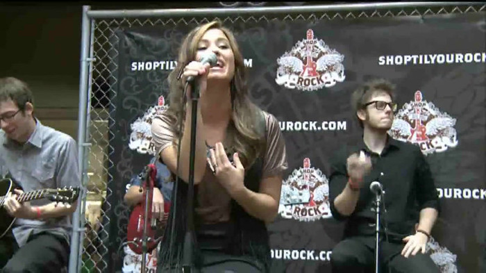 Demi Lovato  Live at Glendale Galleria  in LA for Cambio in HD 03321 - Demilush - Live at Glendale Galleria in LA for Cambio Part oo6