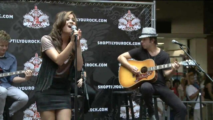 Demi Lovato  Live at Glendale Galleria  in LA for Cambio in HD 03371 - Demilush - Live at Glendale Galleria in LA for Cambio Part oo6
