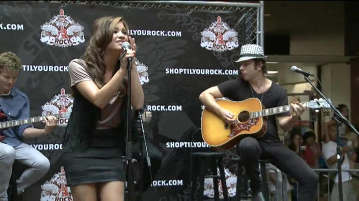 Demi Lovato  Live at Glendale Galleria  in LA for Cambio in HD 03379 - Demilush - Live at Glendale Galleria in LA for Cambio Part oo6