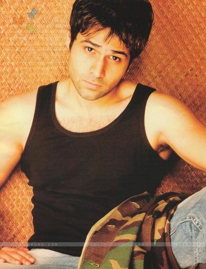 Ne uitam la Burlacul...