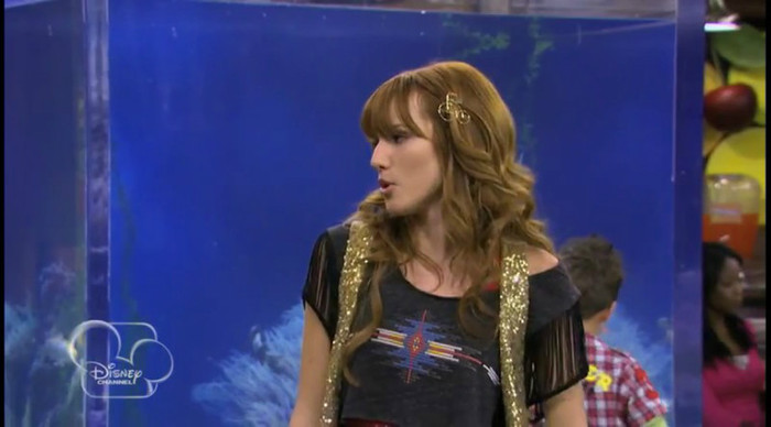ჯ Taylor Urma sa.. C: Riri :-w