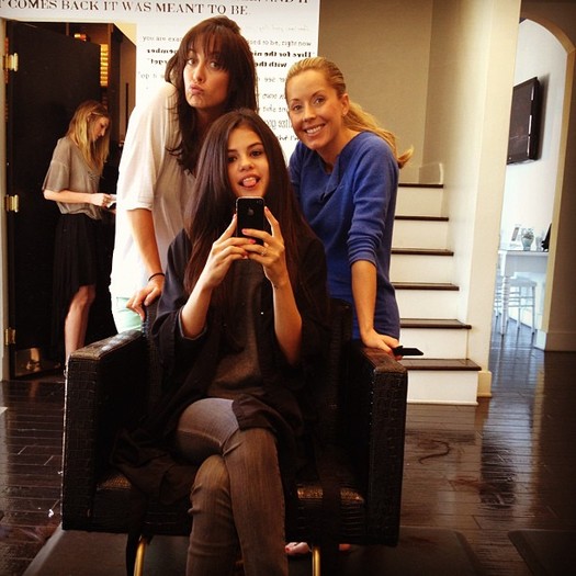 93702bf67c2f11e1a39b1231381b7ba1_7