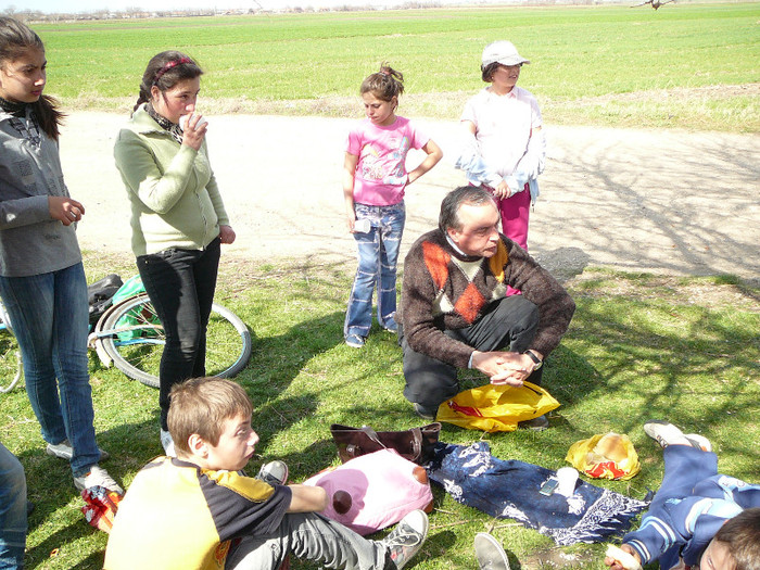 P1370690 - 2012 - Marti - 3 aprilie