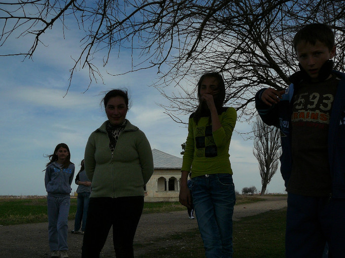 P1370698 - 2012 - Marti - 3 aprilie