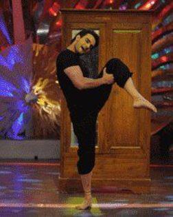 Angad Hasija in Love [44]