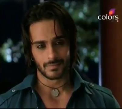 Angad Hasija in Love [49]