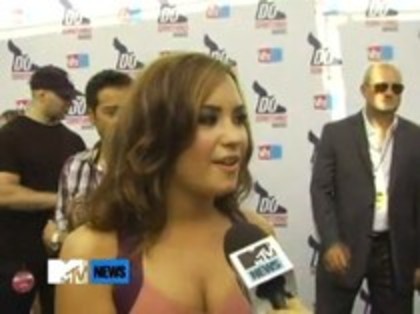 Vh1 Do Something Awards 2010-Red Carpet Interview (966)