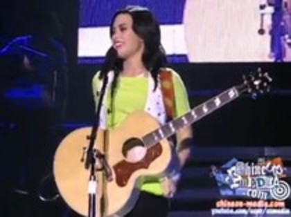 Demi Lovato - Catch Me Live (16) - Demilush - Catch Me Live Part oo1