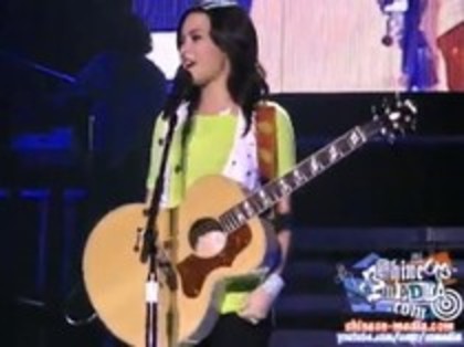 Demi Lovato - Catch Me Live (18) - Demilush - Catch Me Live Part oo1