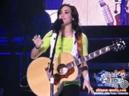Demi Lovato - Catch Me Live (47) - Demilush - Catch Me Live Part oo1
