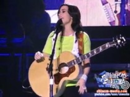 Demi Lovato - Catch Me Live (48) - Demilush - Catch Me Live Part oo1