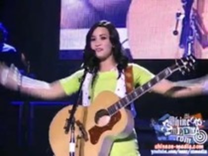 Demi Lovato - Catch Me Live (103) - Demilush - Catch Me Live Part oo1