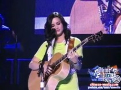 Demi Lovato - Catch Me Live (113) - Demilush - Catch Me Live Part oo1