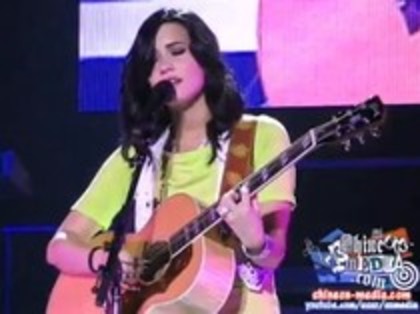 Demi Lovato - Catch Me Live (528) - Demilush - Catch Me Live Part oo2