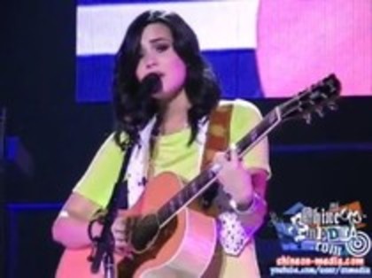Demi Lovato - Catch Me Live (564)