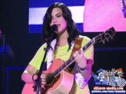 Demi Lovato - Catch Me Live (506)