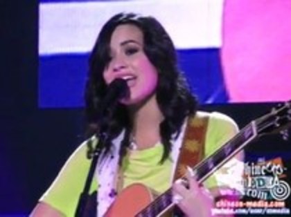 Demi Lovato - Catch Me Live (587)