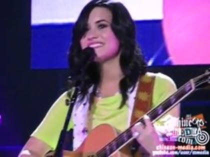 Demi Lovato - Catch Me Live (590) - Demilush - Catch Me Live Part oo2