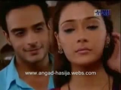 00_02_43 - angad hasija