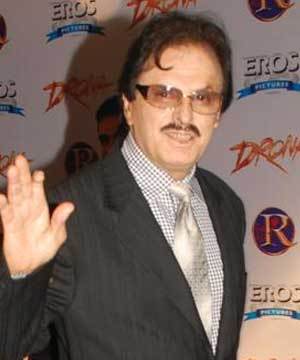 Sanjay Khan